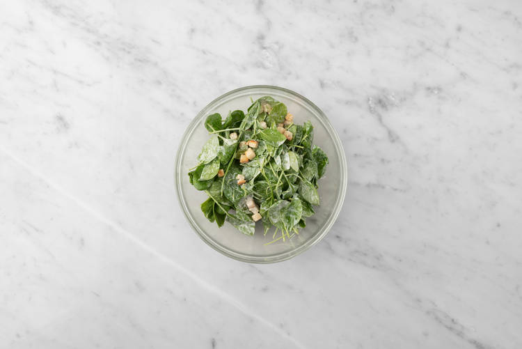 Make salad