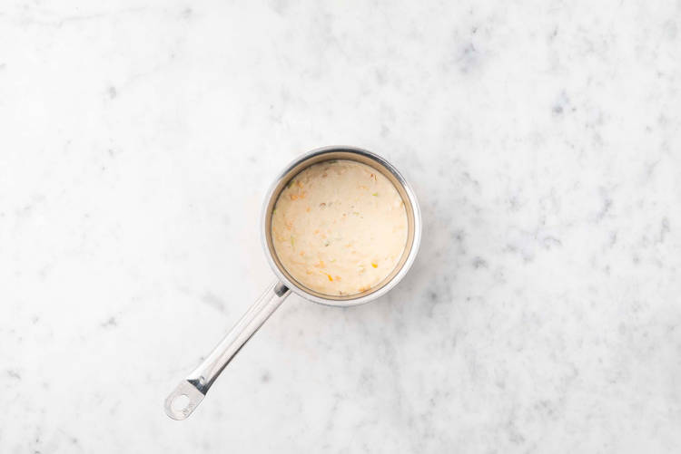 Faire la sauce au fromage