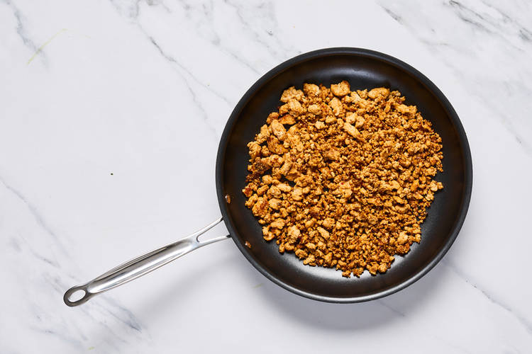 Cook noodles and prep lunches