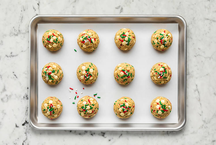 Make funfetti cookies