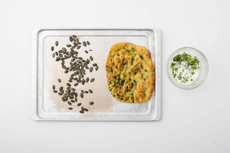 Kruidenyoghurt bereiden