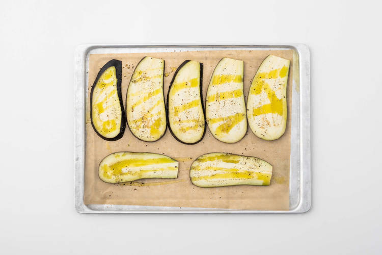 Aubergine bakken