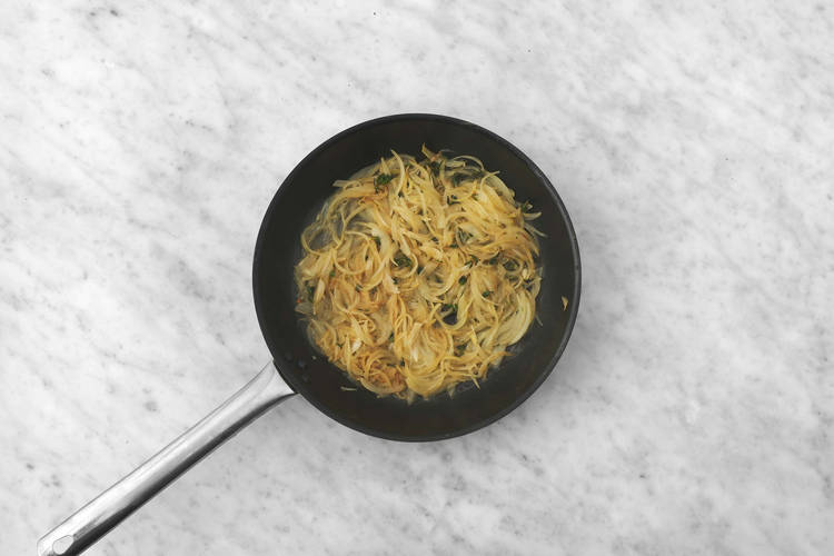 Carameliza la cebolla