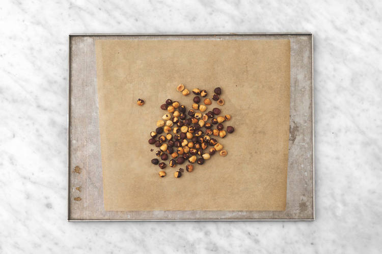 Torréfiez les noisettes