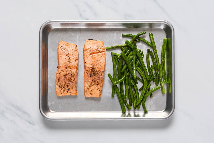 Roast Salmon & Green Beans