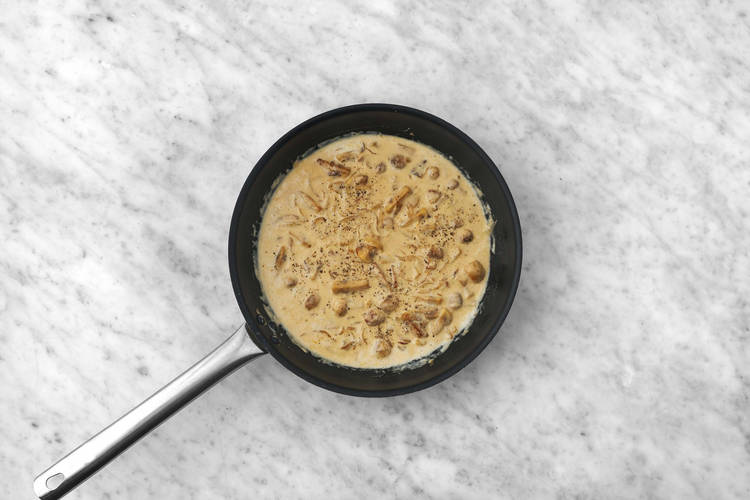 Cuire la sauce aux champignons