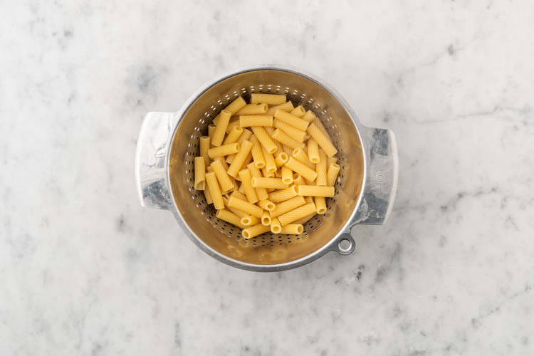 Cuocere la pasta