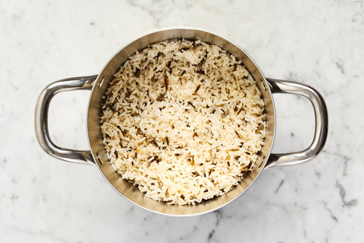 Cook wild rice medley