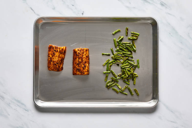 ROAST GREEN BEANS & COBIA