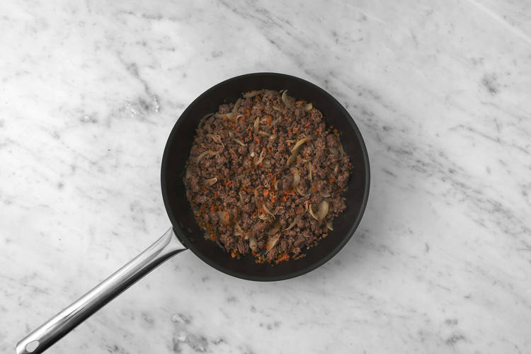 Steg oksekød og bacon