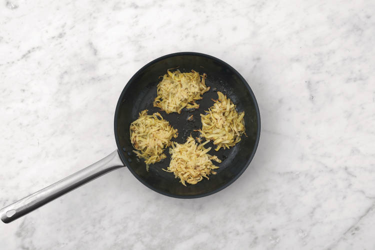 Cook potato rosti