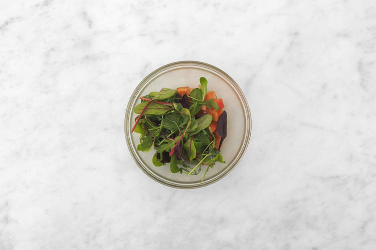 Make salad