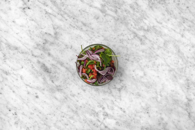 Prepara la ensalada