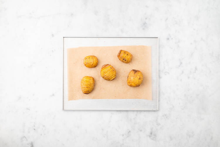 Lav hasselback kartofler