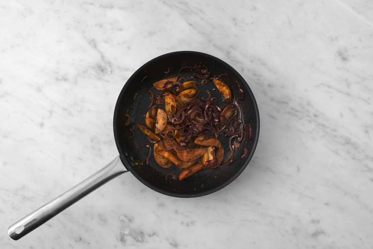 La poêle prend le relais