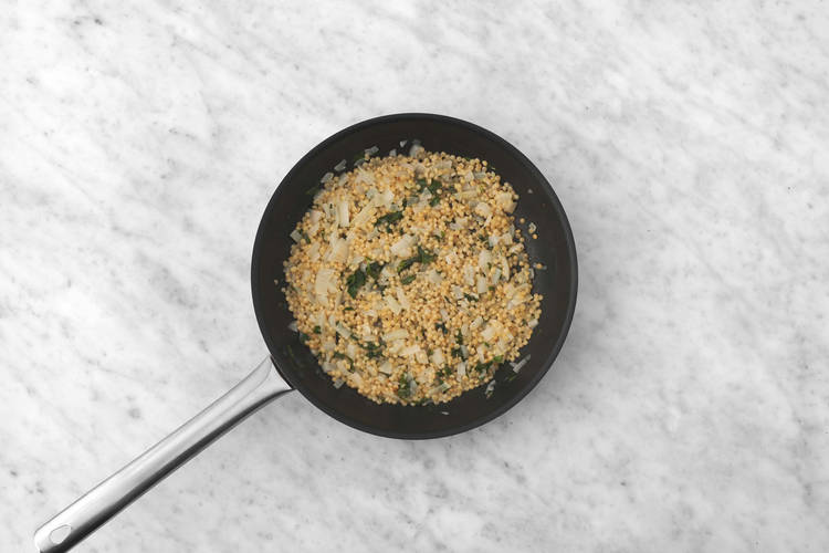 Aggiungere le erbette