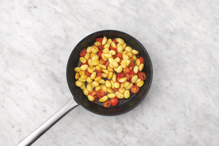 Cook the gnocchi