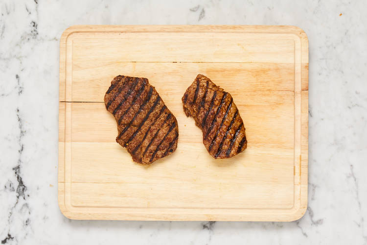 GRILL STEAK & PACKETS