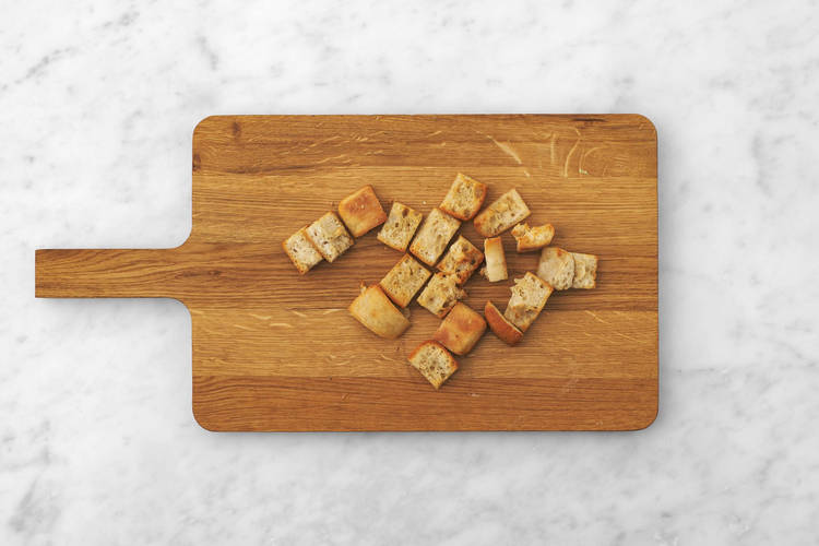 Préparer les croûtons