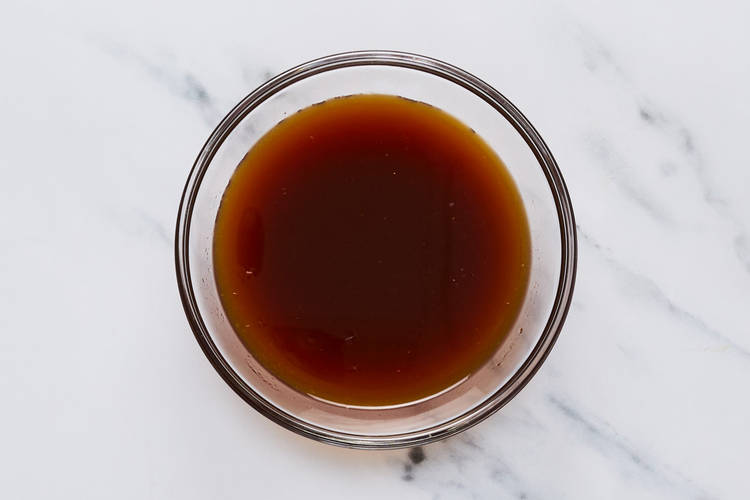 MAKE SOY-CHILI SAUCE