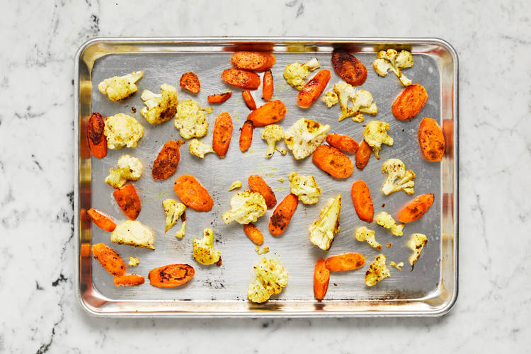 ROAST CAULIFLOWER & CARROTS