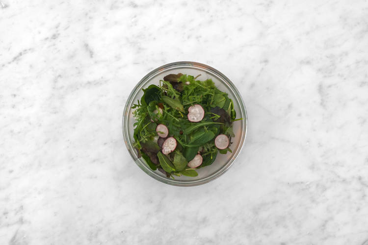Blanda sallad