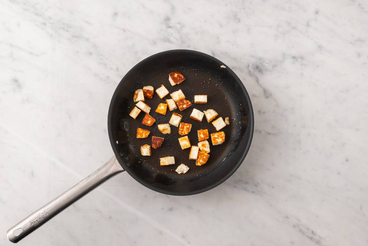 Fry the Paneer