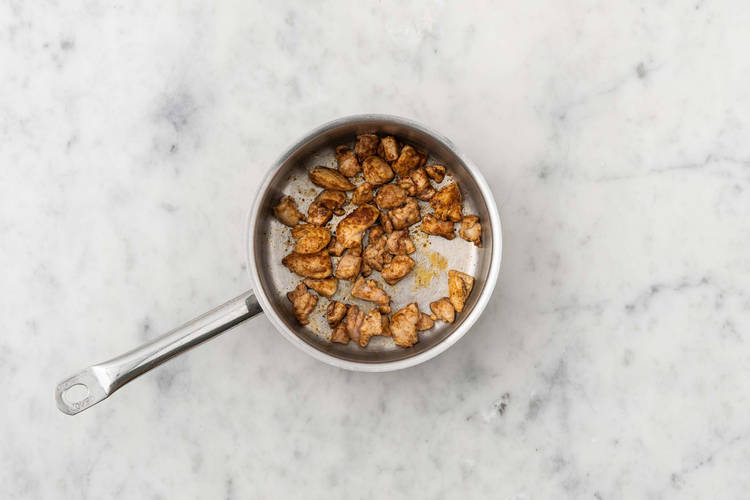 Fry and Spice the Chicken