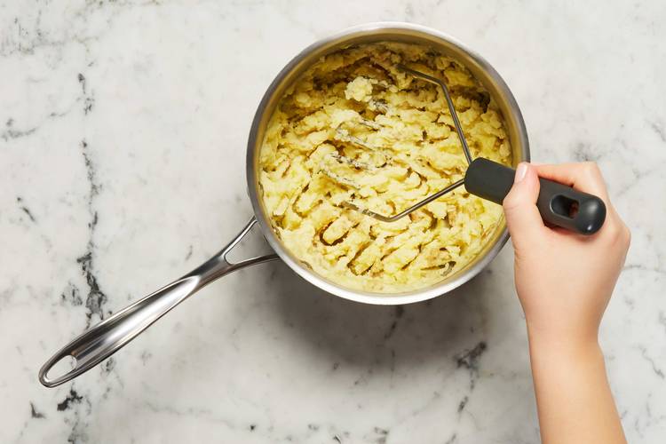 Make Mashed Potatoes