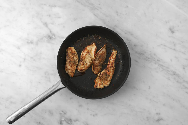 Cook the halloumi
