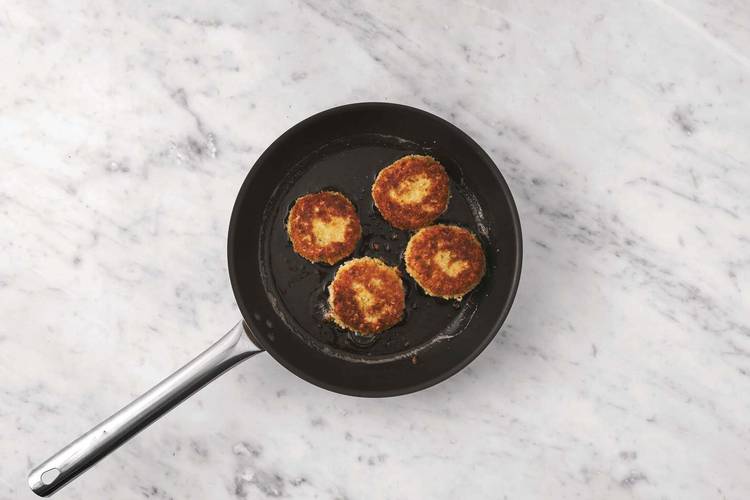 Pan-fry the hoki & prawn patties