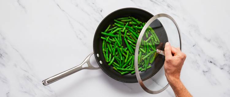 <p>Cook Green Beans</p>