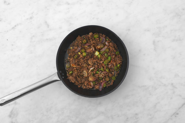 Cook the veggies & beef 