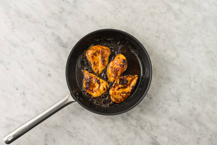 Cook the halloumi
