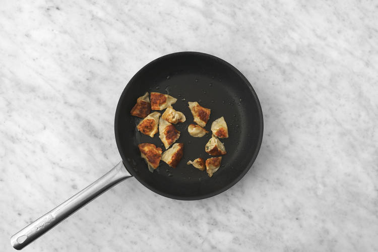 Cook the wontons & chicken