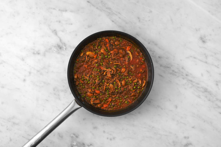 Assembler la garniture de  champignons