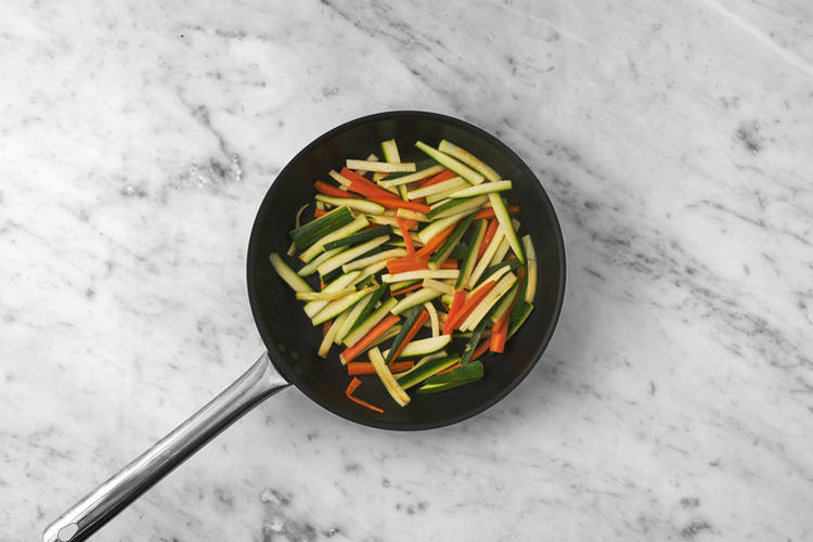 Saltea las verduras