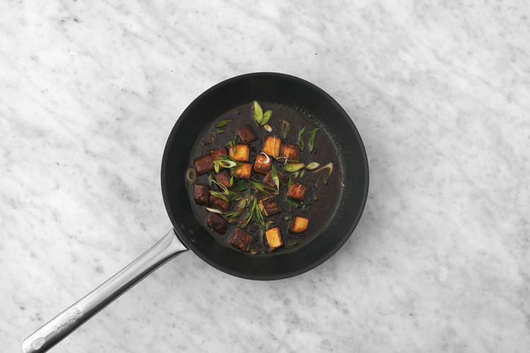 Make the tofu & beef stir-fry