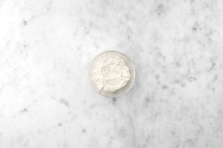 Préparer la sauce à la coriandre