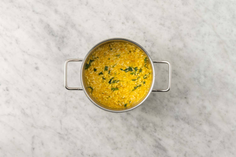 Risotto fertigstellen