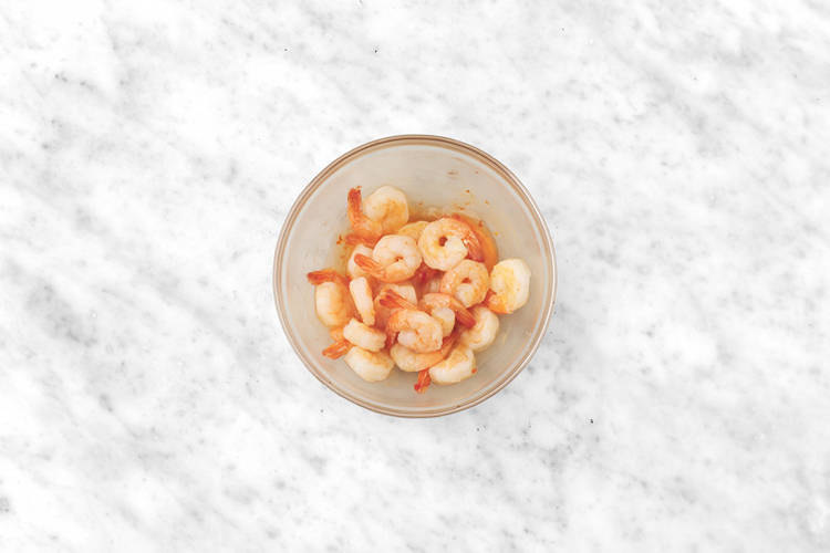 Cook the prawns