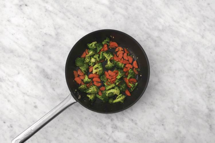 Cook the garlic veggies