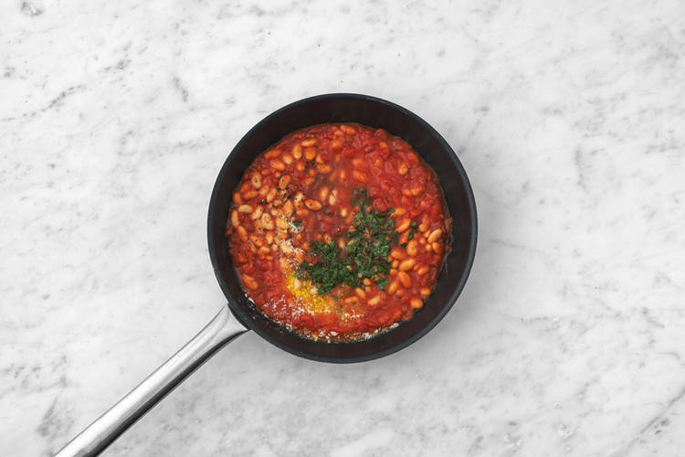 Bohnen-Ragout fertigstellen