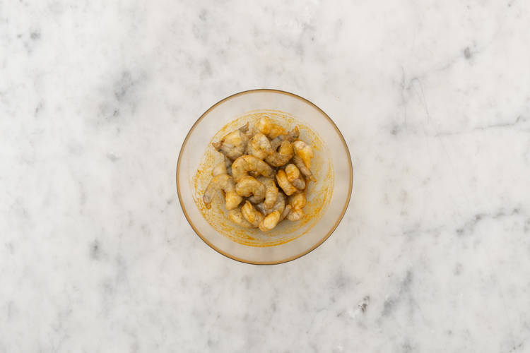 Flavour the prawns