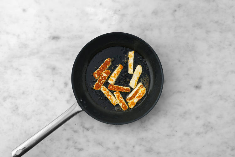 Cook the haloumi 