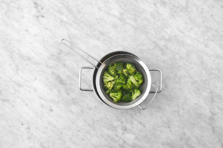 Cook the veggies 