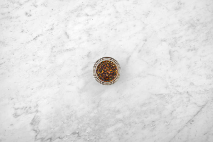 Make the garlic chilli oil