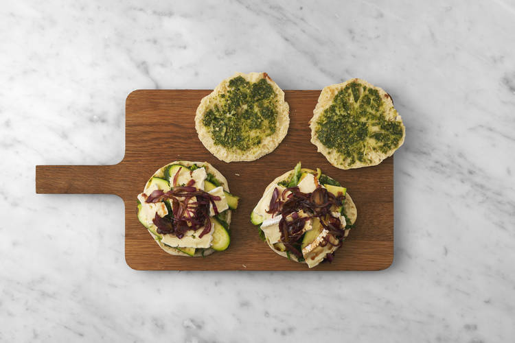 Fill the pita pockets