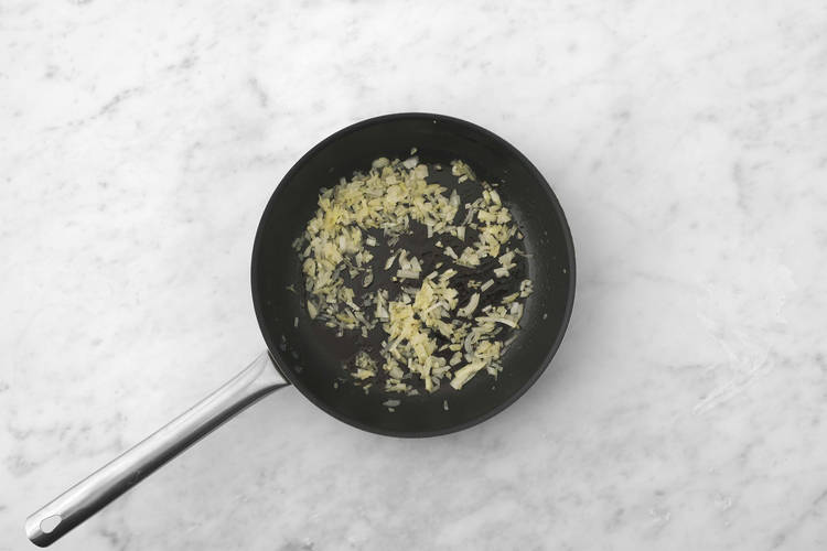 Prepara el sofrito