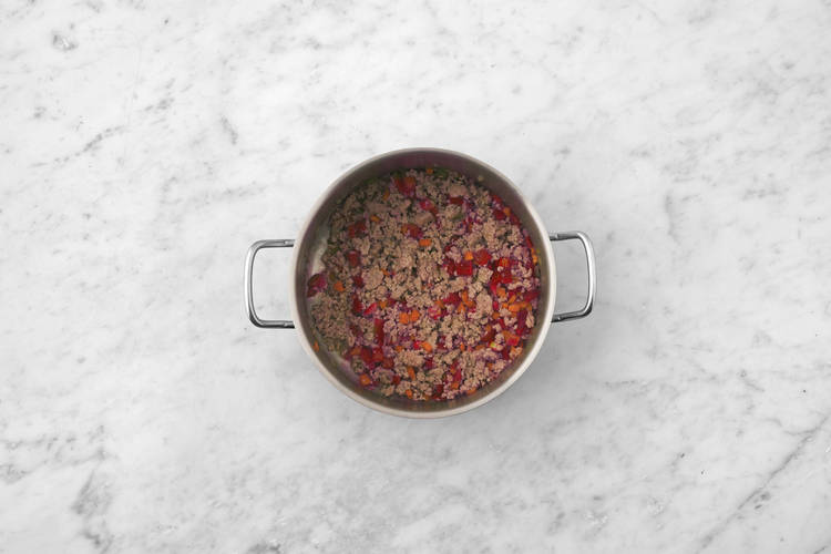 Cook chorizo and veggies